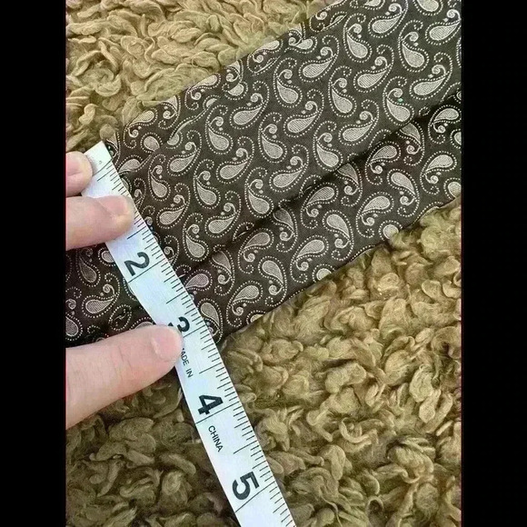 Geoff Nicholson Made in Italy Silk Tie | Gray Paisley | Classic Menswear | EUC - Picture 5 of 6